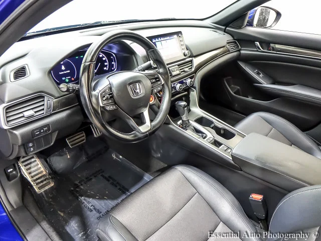 Used 2020 Blue Honda Sport image 11