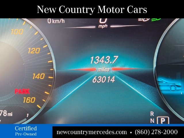 Used 2022  Mercedes-Benz GLC 300 image 32