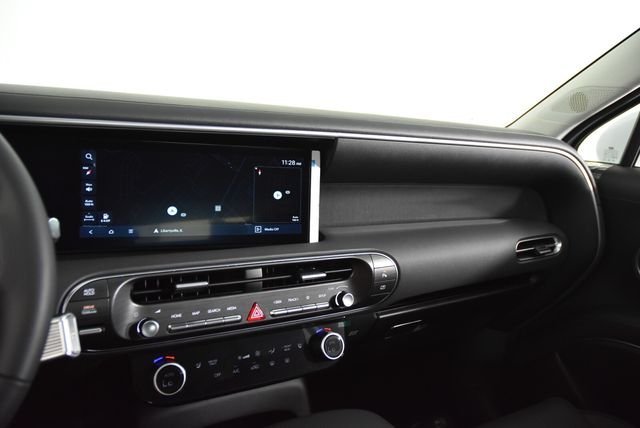 New 2026 White Hyundai SEL 7P image 46
