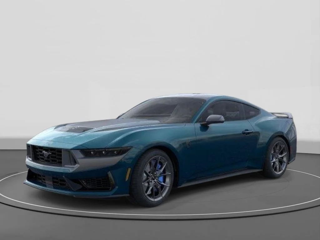 2026 Ford Mustang Dark Horse's photo
