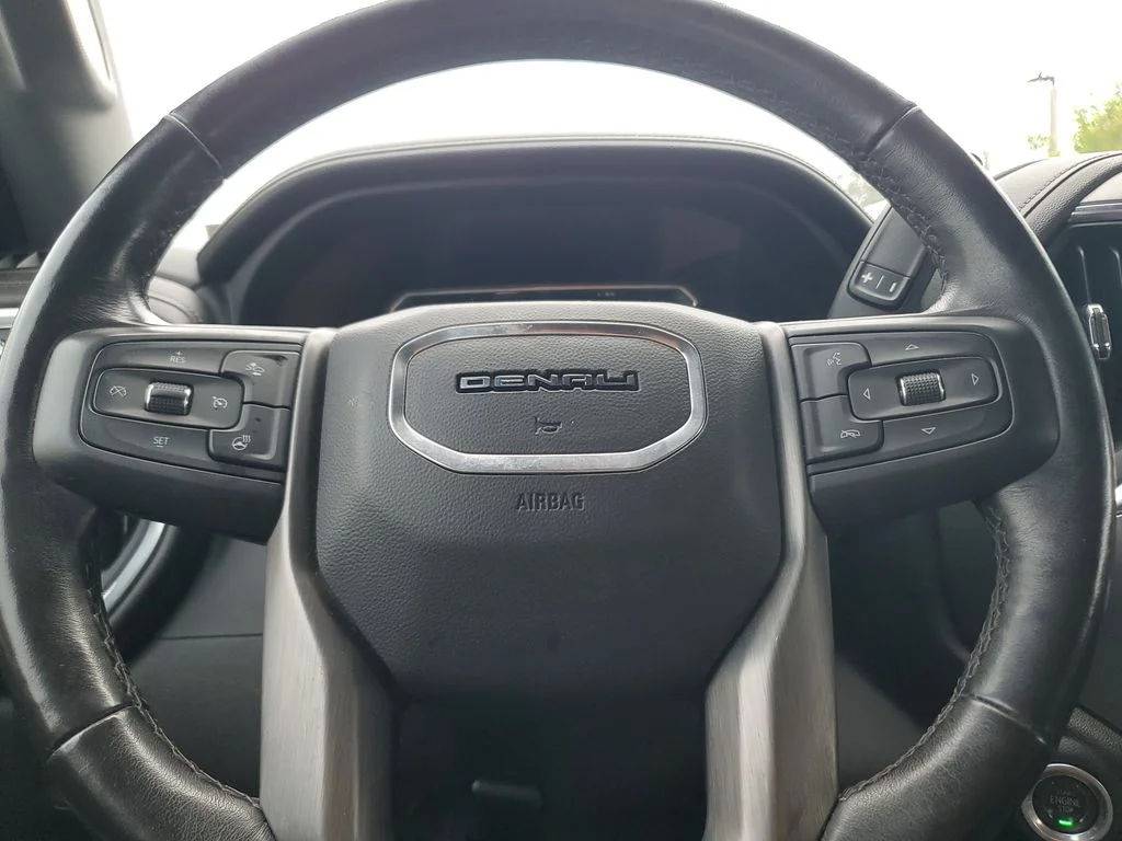 Used 2022 Black GMC Denali image 23