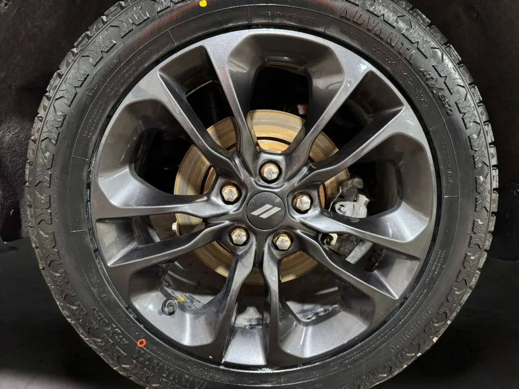 Used 2021 Destroyer Gray Clearcoat Dodge R/T image 36
