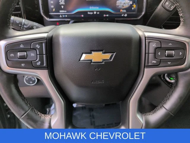 Used 2025 Cypress Gray Chevrolet LT (2FL) image 12