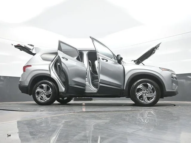 Used 2023 Silver Hyundai SEL image 31