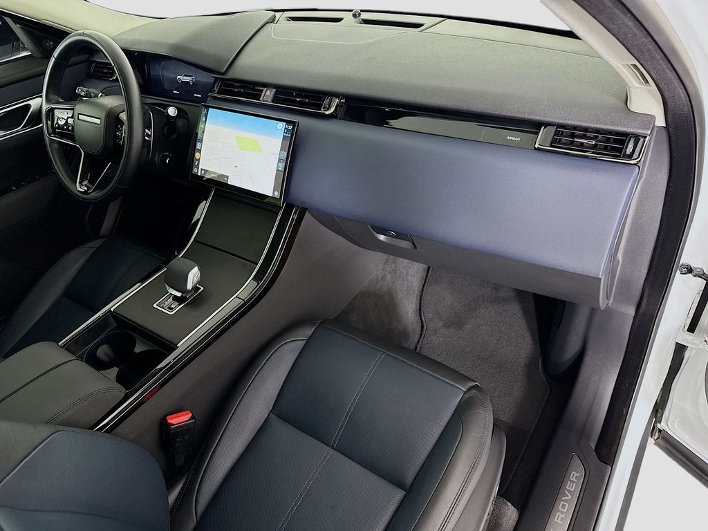 Certified Used 2024 Fuji White Land Rover S image 18