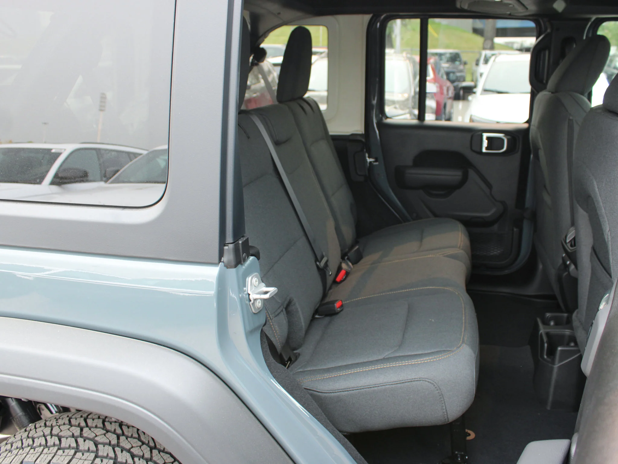 Used 2025 Dark blue Jeep Sport S* 4 Door 4x4, Remote Start, Heated Seats, Safety Group image 8