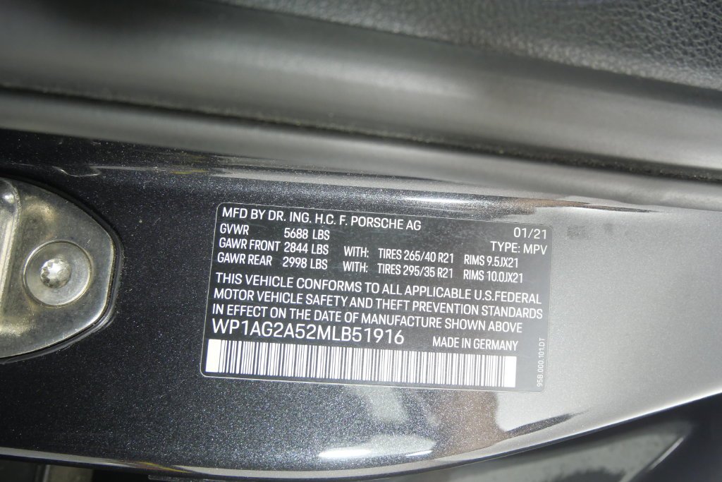 Used 2021  Porsche GTS image 26