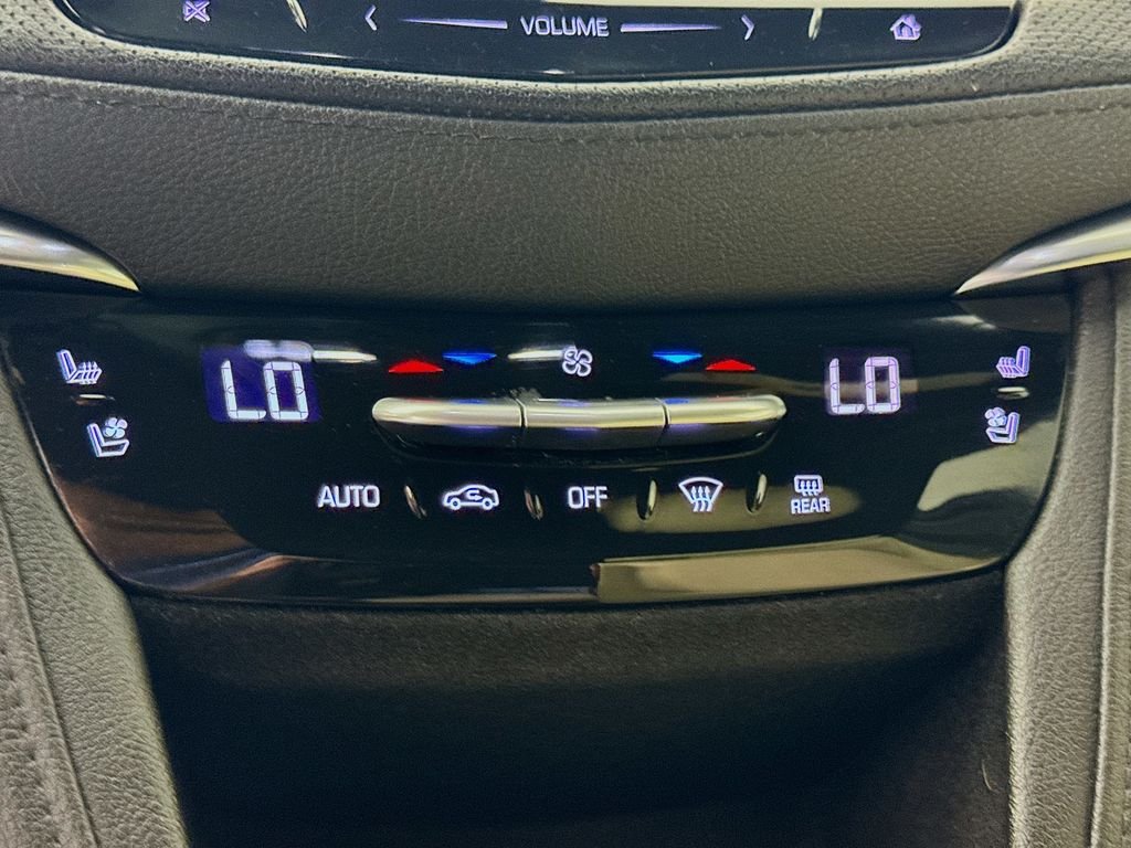 Used 2018 Stellar Black Metallic Cadillac Premium Luxury image 20