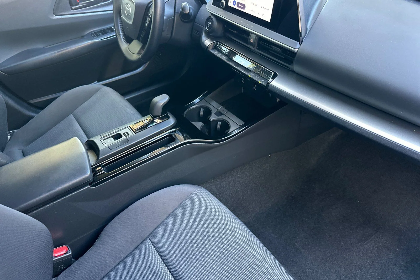 Used 2023 Beige Toyota LE image 21