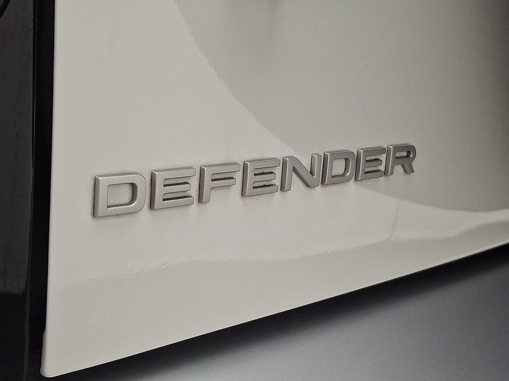 Certified Used 2024 Fuji White Land Rover S image 31