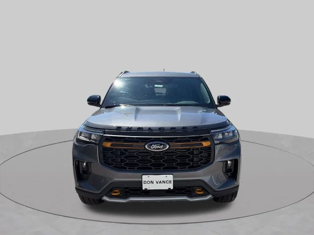 New 2026 Carbonized Gray Metallic Ford Tremor® image 9