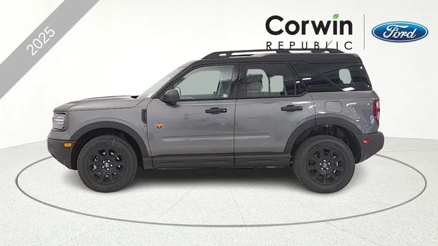New 2025 Carbonized Gray Metallic Ford Badlands® image 4