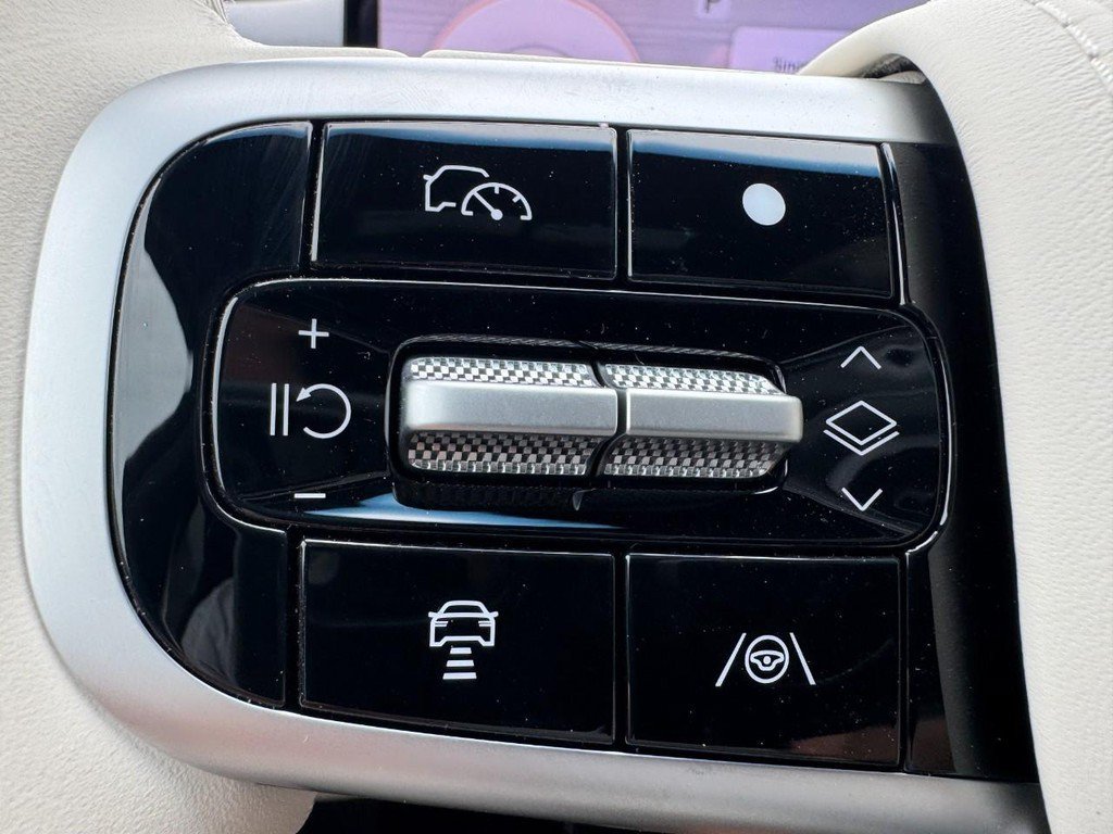 New 2027 Bering Blue Genesis 3.5T Prestige image 13