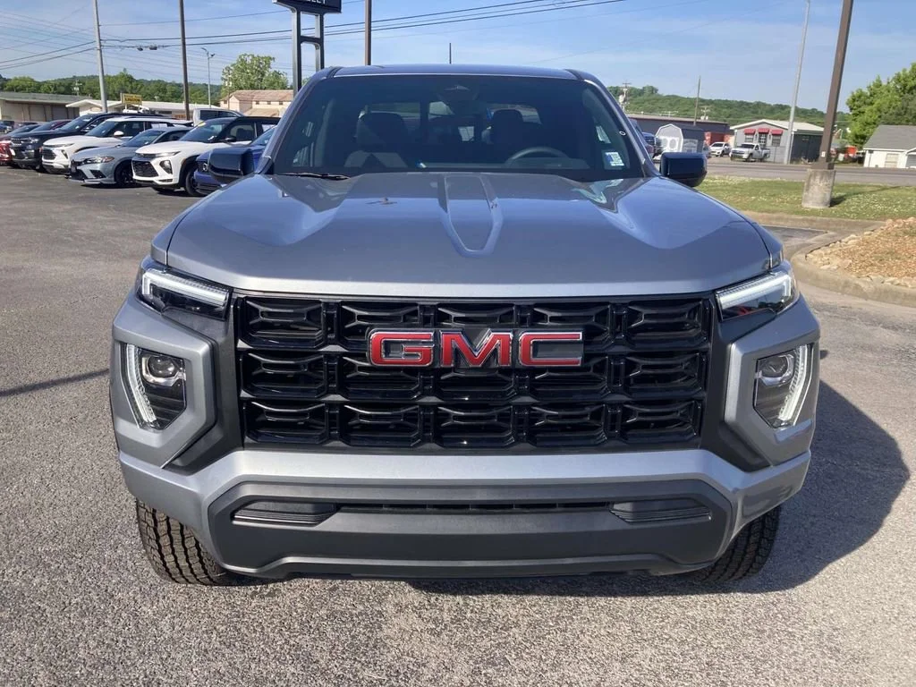 New 2026 Sterling Metallic GMC Elevation image 9