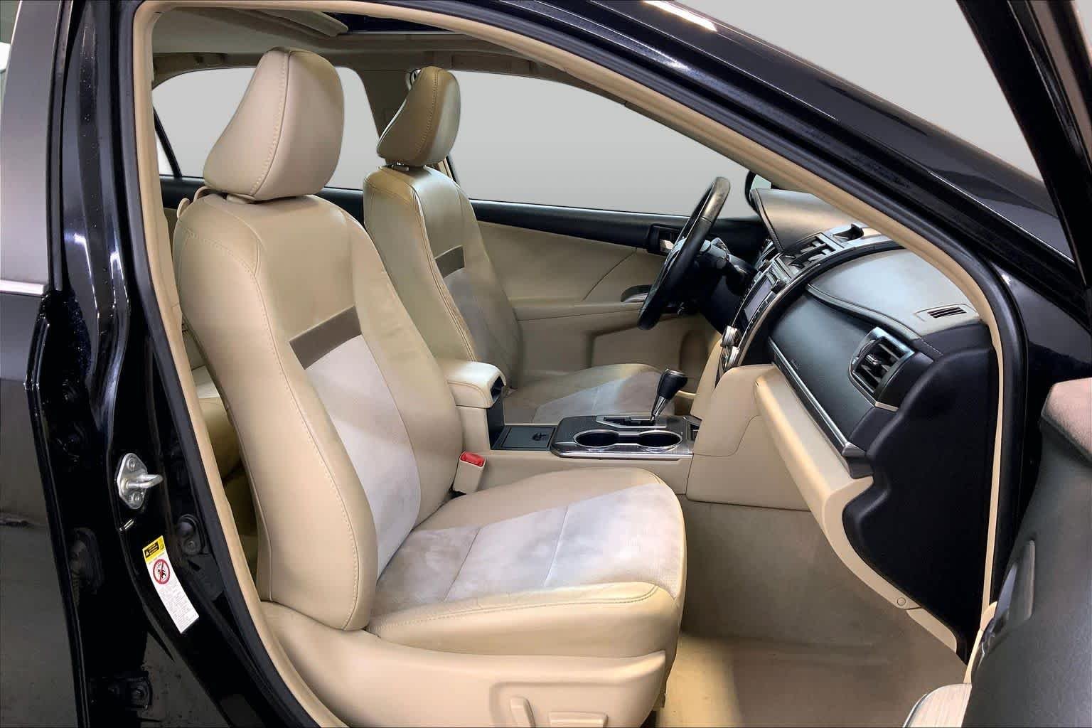 Used 2012 Attitude Black Metallic Toyota XLE image 8