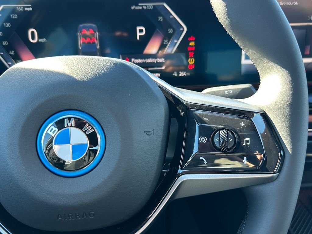 New 2027 Dark Graphite Metallic BMW eDrive40 image 18