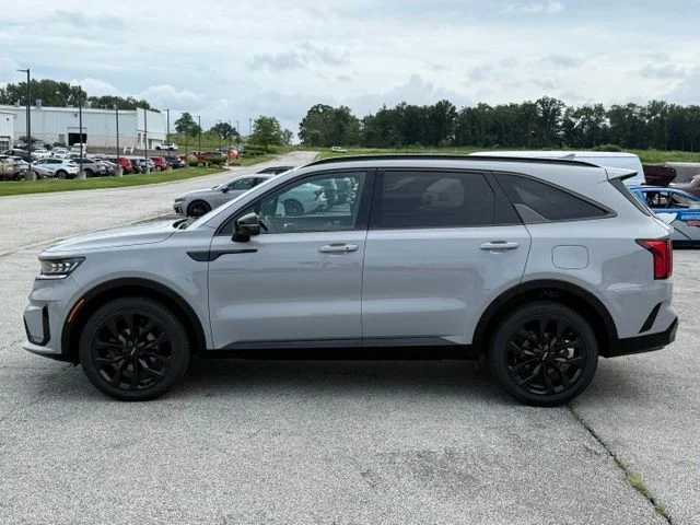 Certified Used 2023 Gray Kia SX image 4