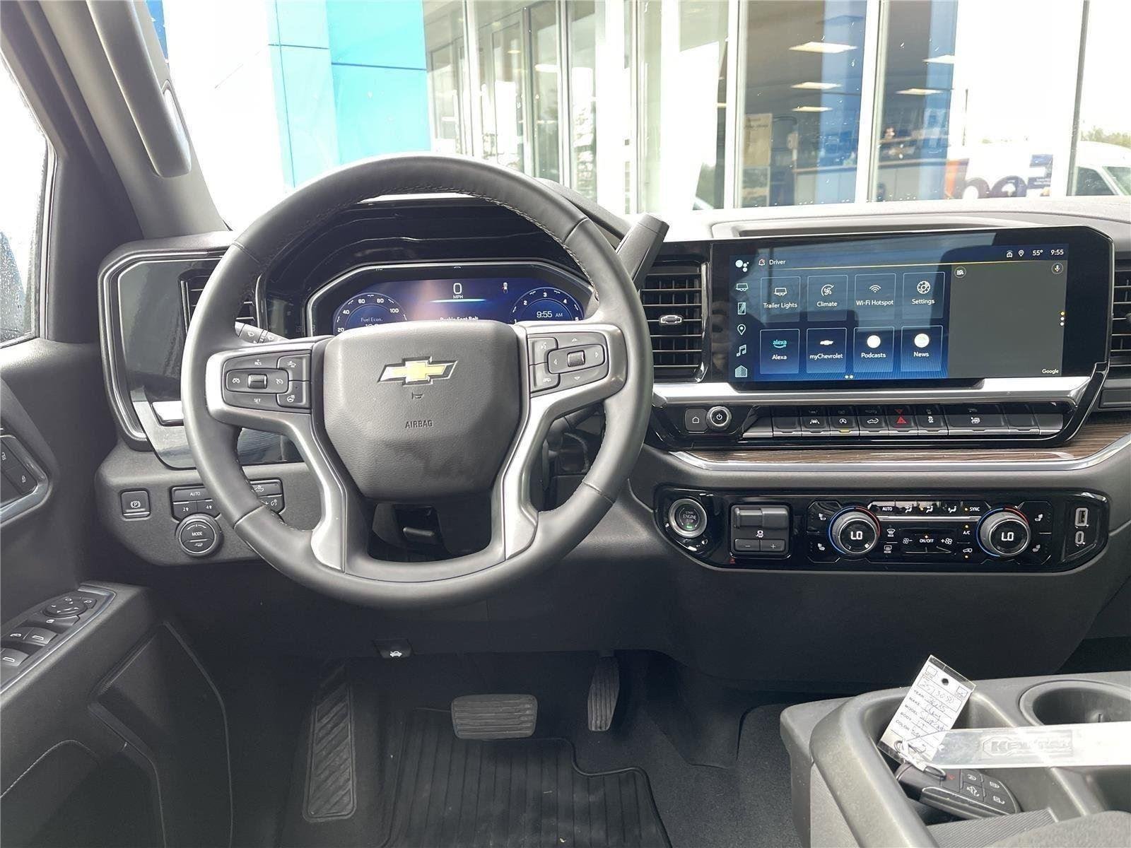 2025 Chevrolet Silverado 1500 LT - Photo 20