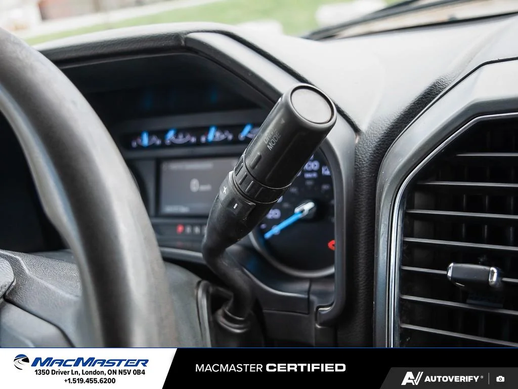 Used 2020  Ford  image 22