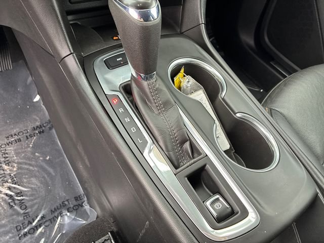 Used 2020 Beige Chevrolet Premier image 29