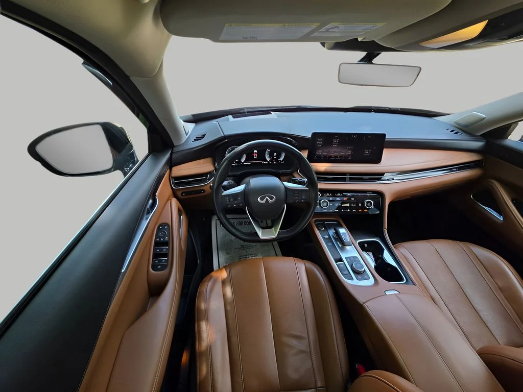 Used 2023 Mineral Black INFINITI Sensory image 16