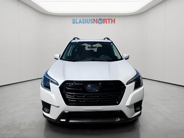 Used 2022 White Subaru Premium image 2