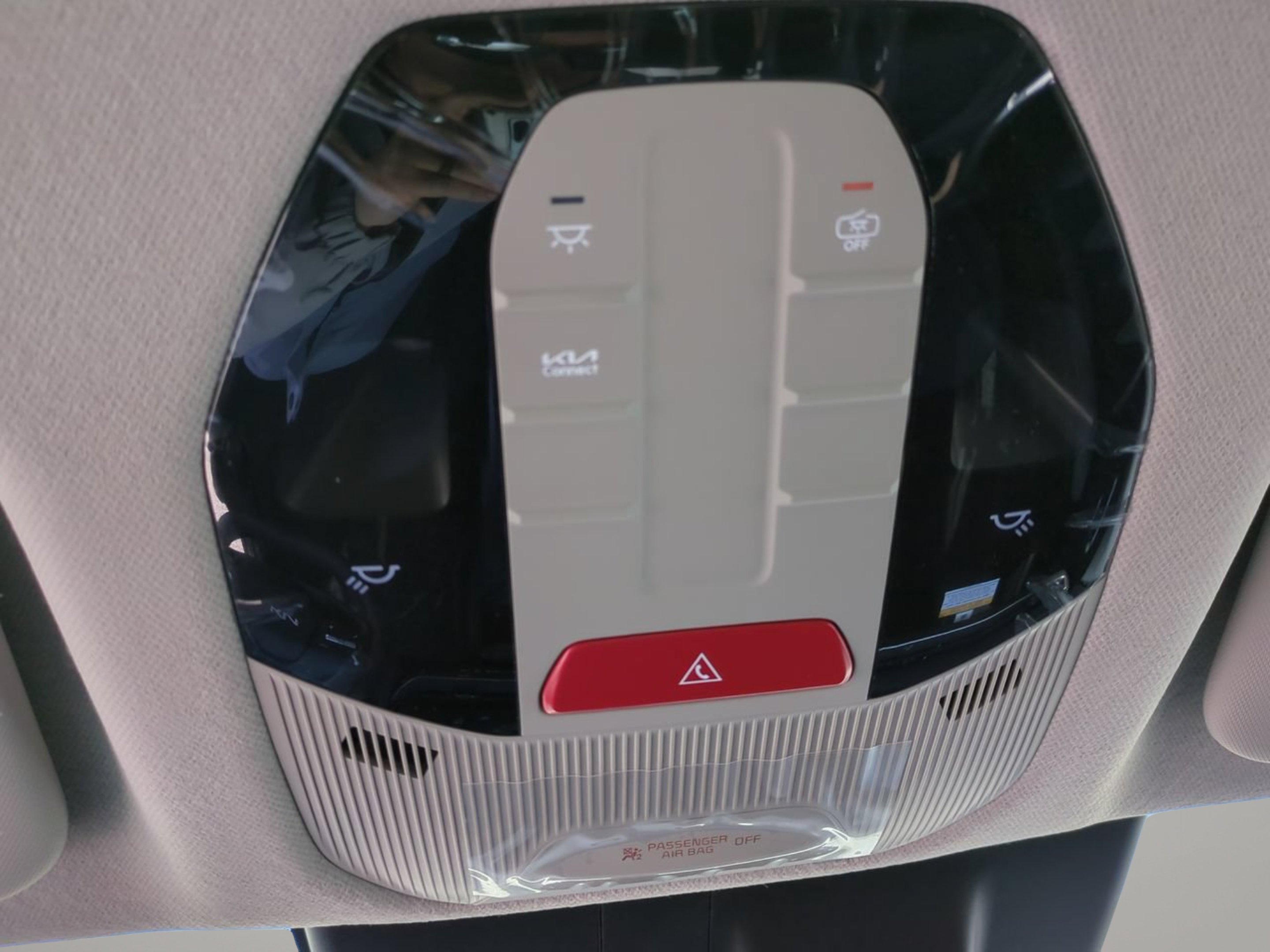 New 2026 Interstellar Gray Kia LXS image 22