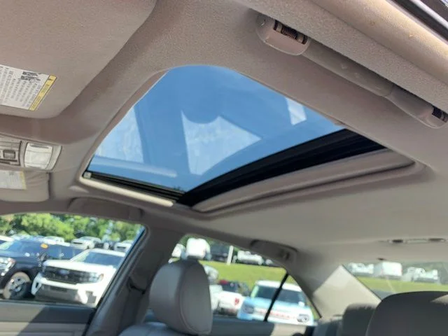 Used 2010 Black Toyota XLE image 38