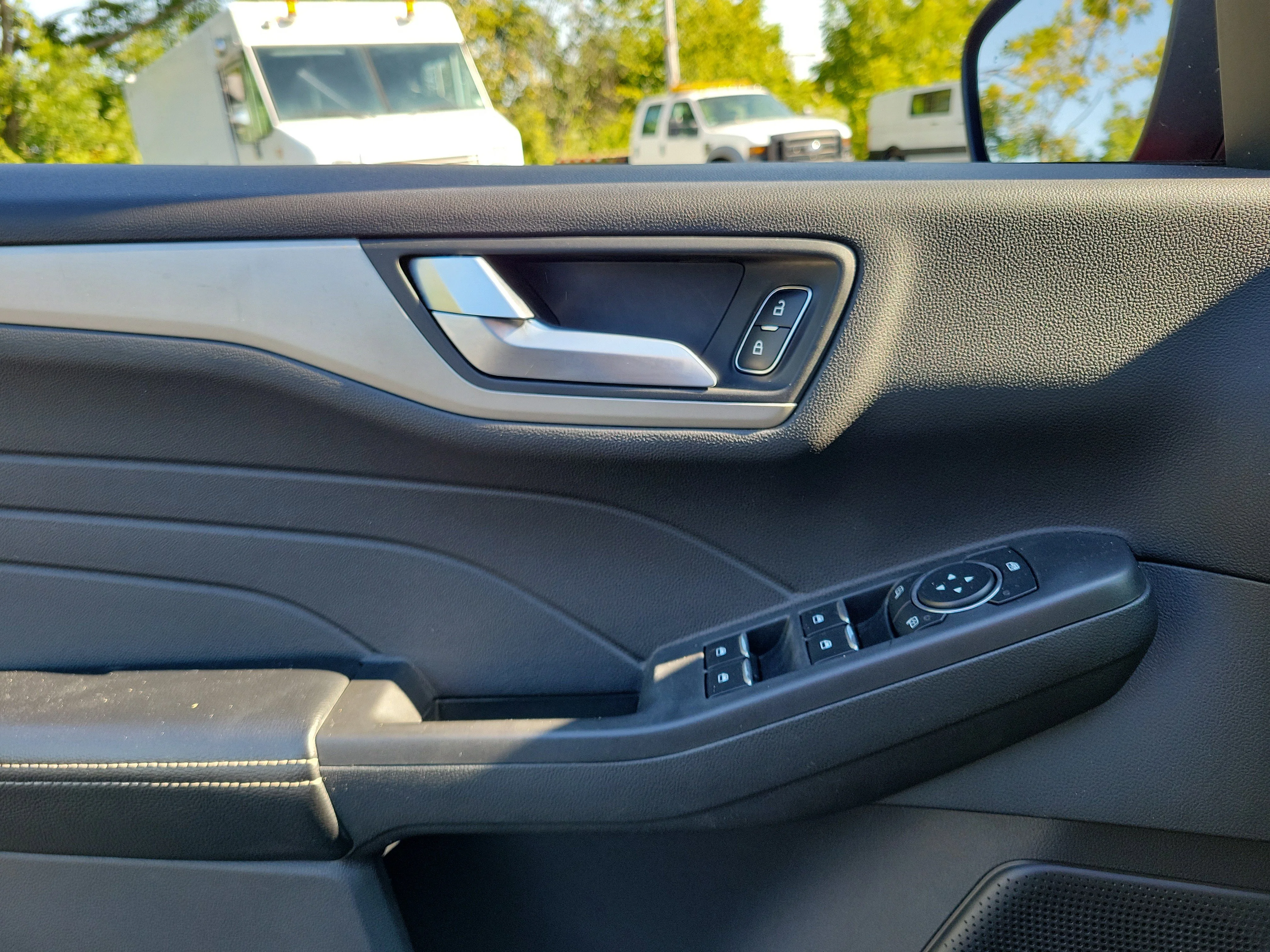 2021 Ford Escape SE - Photo 17