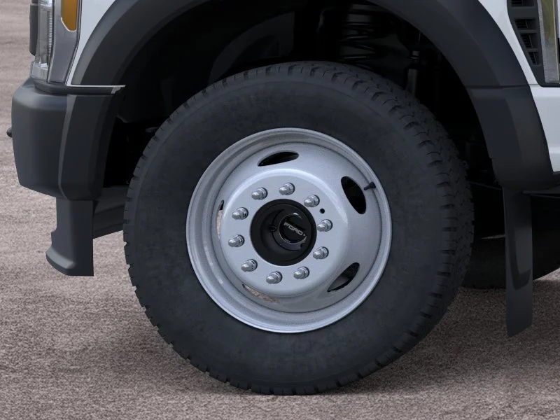 New 2026 Oxford White Ford F-550® XL image 49
