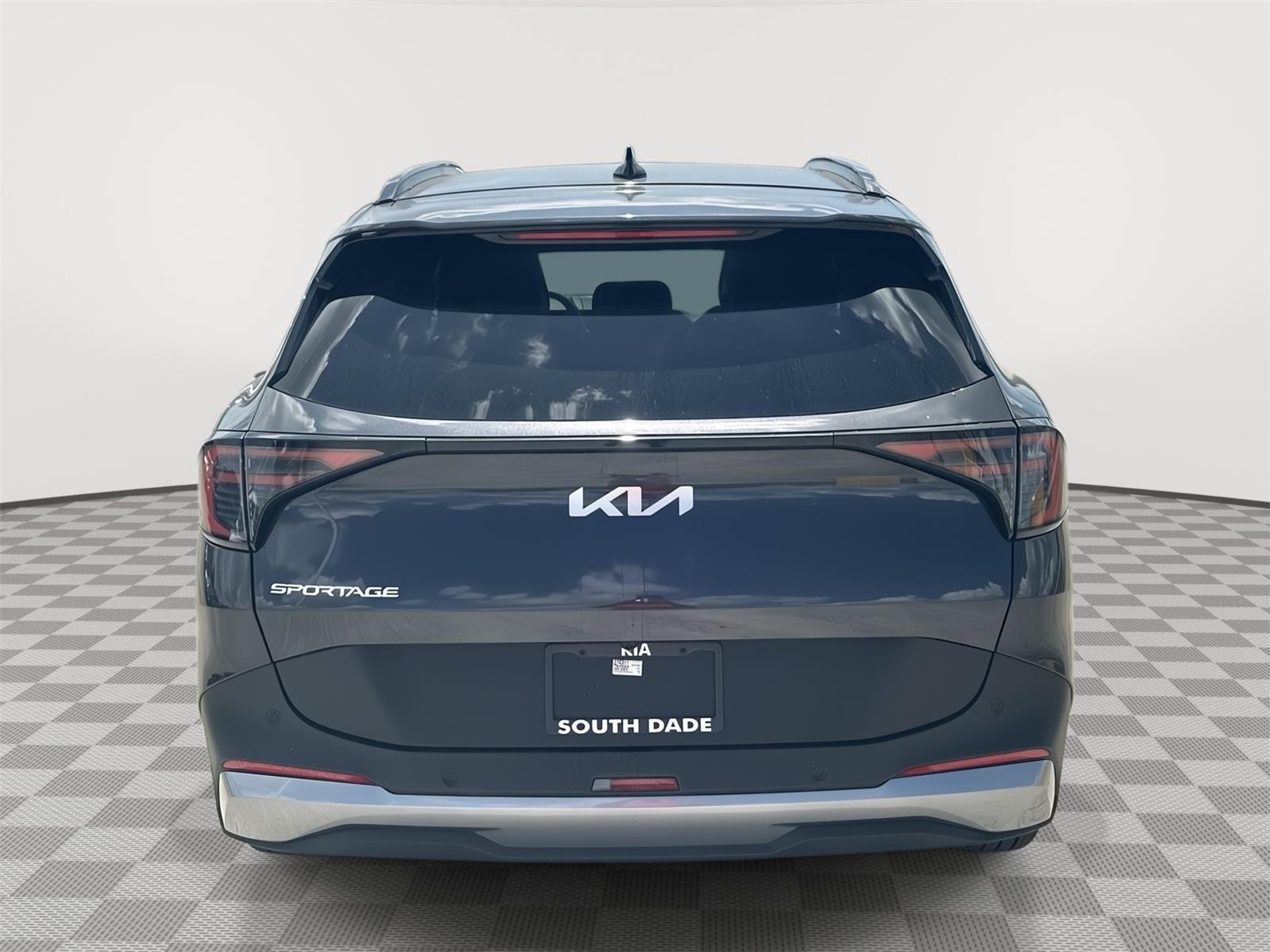 New 2026 Panthera Metal Kia EX image 5