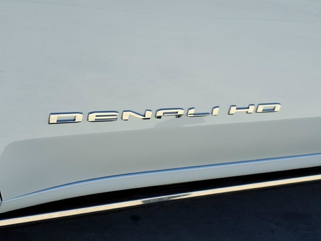 2026 GMC Sierra 2500HD Denali - Photo 11