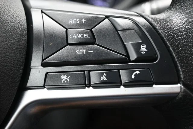 Used 2024 White Nissan SV image 19