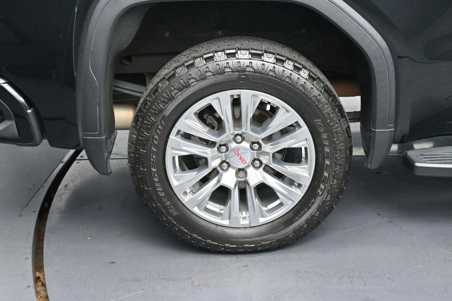 Used 2021 Onyx Black GMC Denali image 36