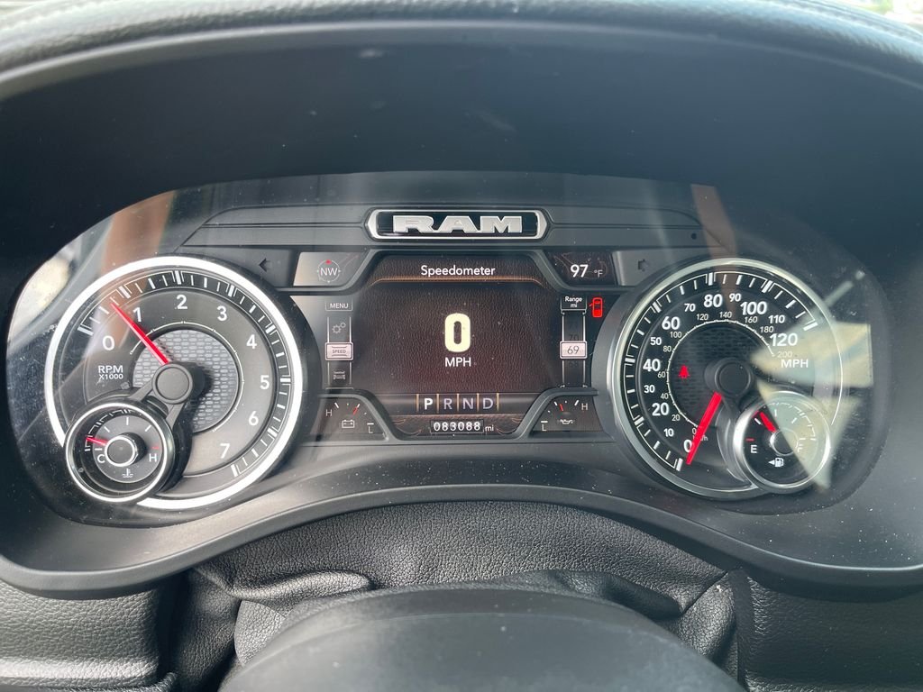 Used 2022 White Ram Laramie image 19