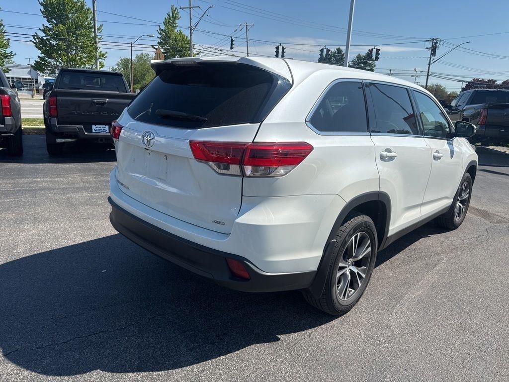 Used 2019 Blizzard Pearl Toyota LE image 8