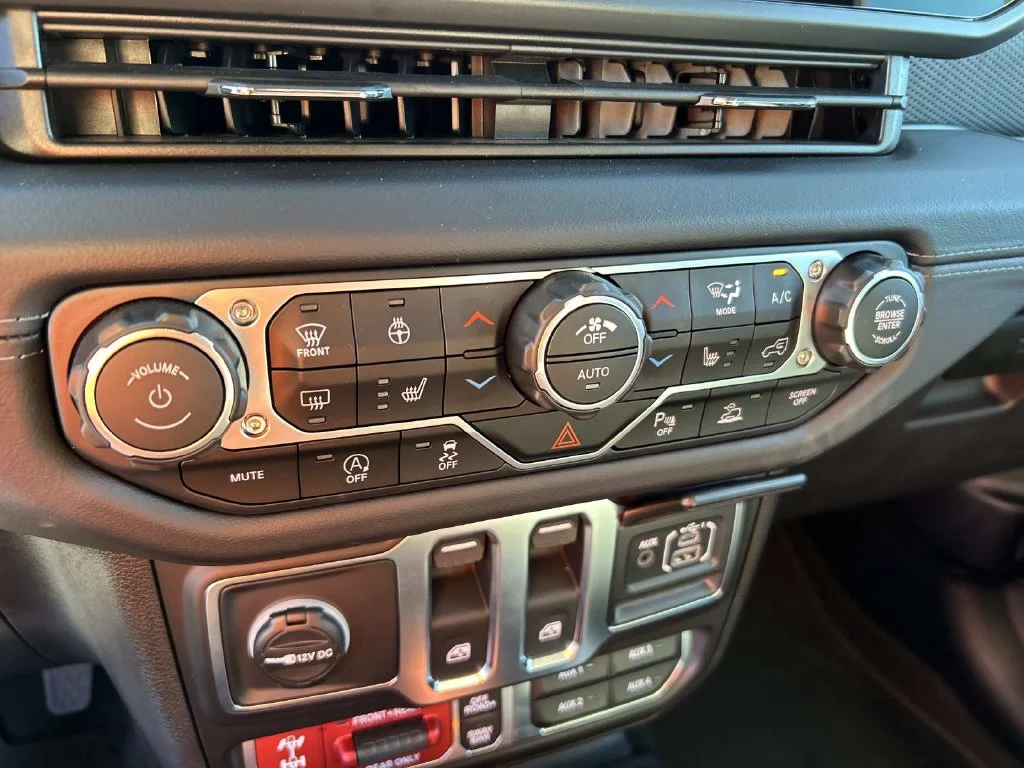 Used 2026 Gray Jeep Rubicon X image 45