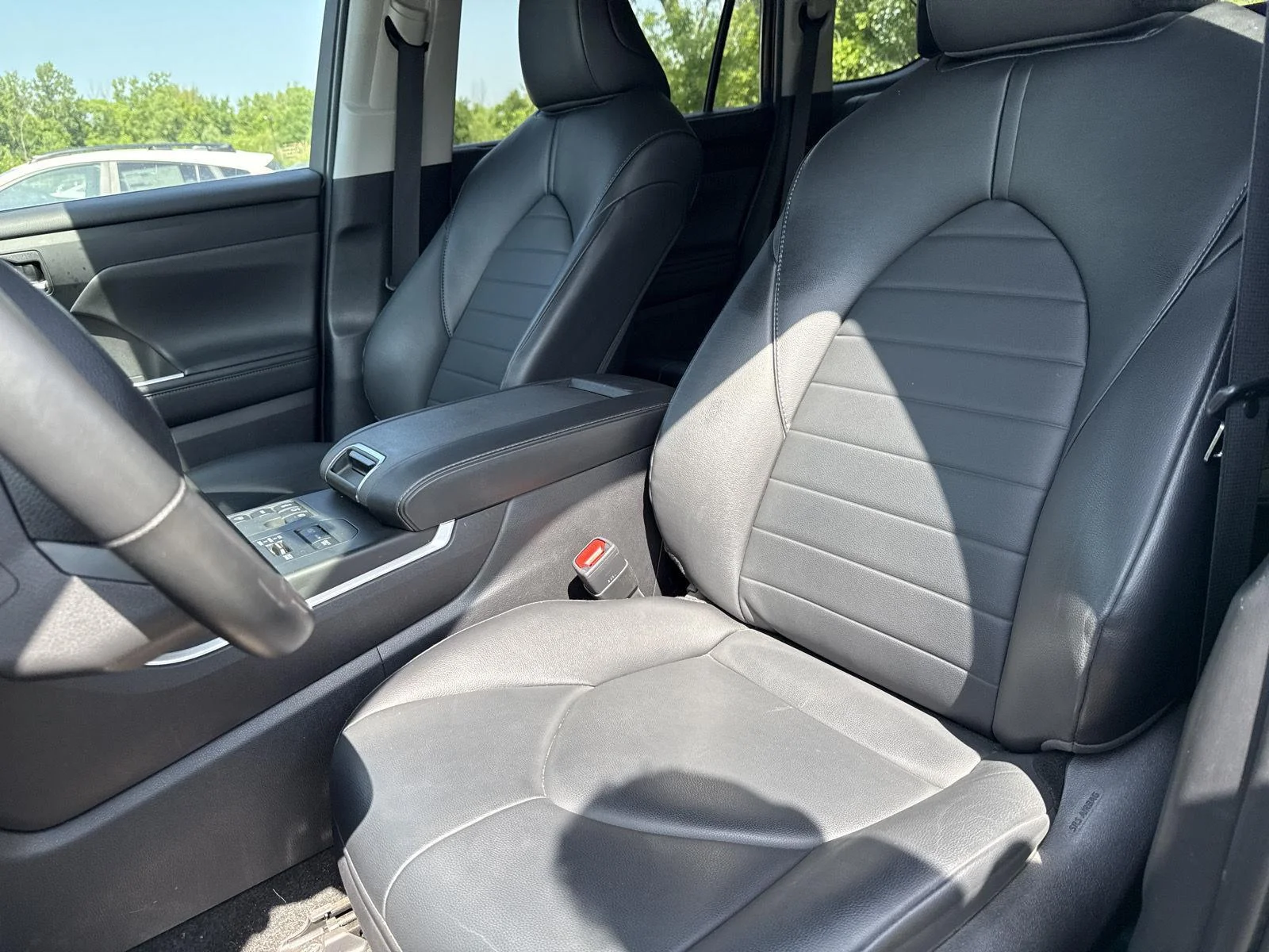 Used 2024 Midnight Black Metallic Toyota XLE image 6