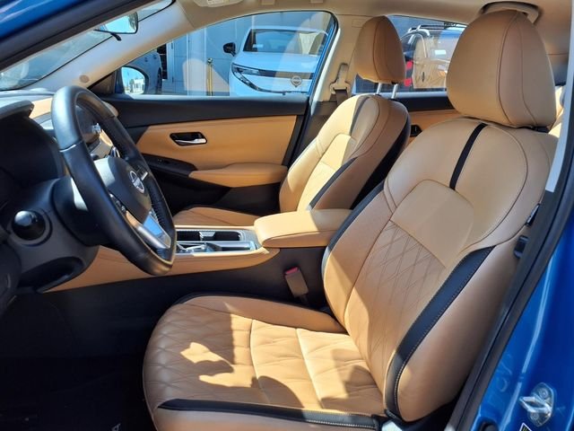 Used 2025 Blue Nissan SV image 16