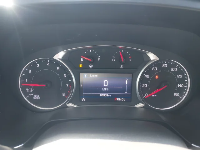 Used 2021 Gray Chevrolet LT image 13
