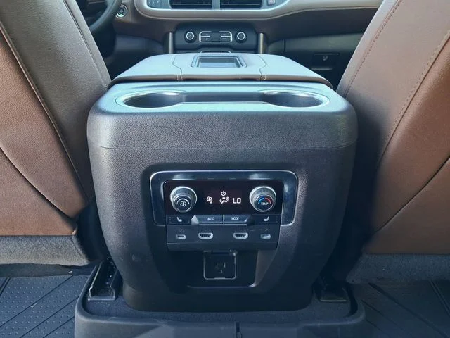 Used 2024 Beige Chevrolet High Country image 27
