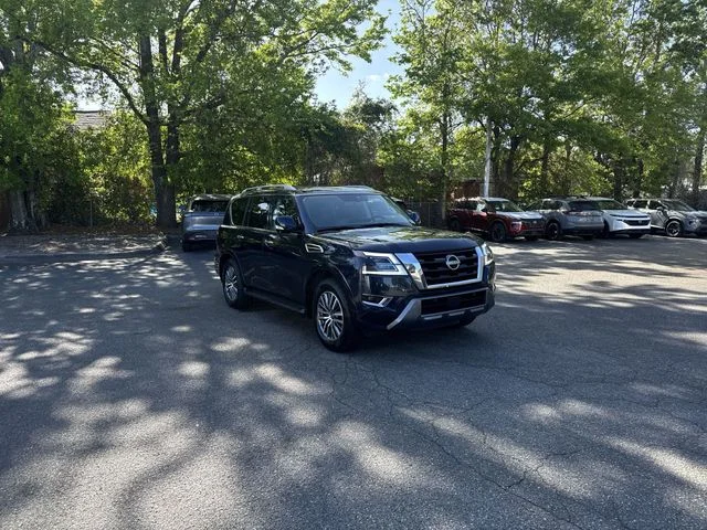 Used 2024 Blue Nissan SL image 3