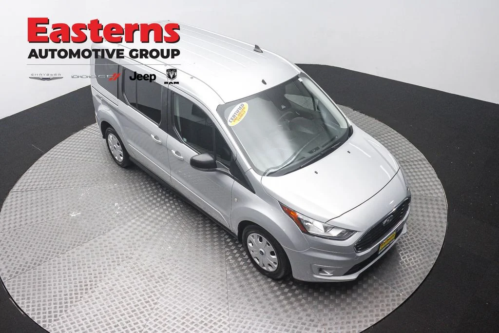 Used 2021 Silver Ford XLT image 3