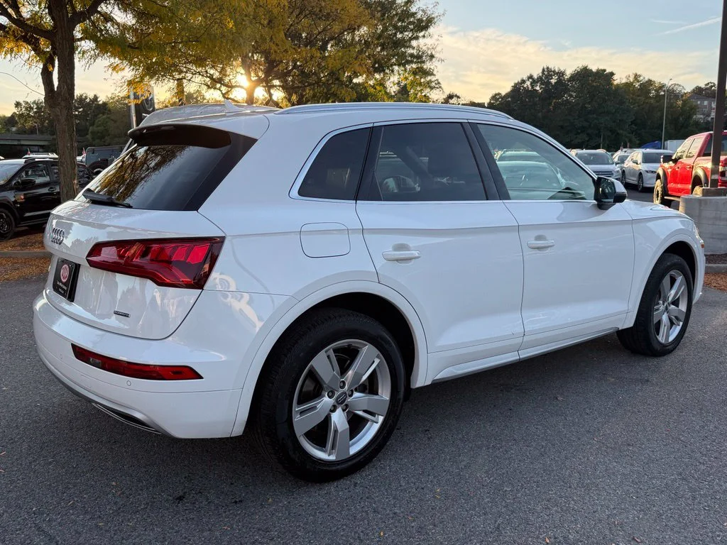 Used 2019 Ibis White Audi 2.0T Premium Plus image 10