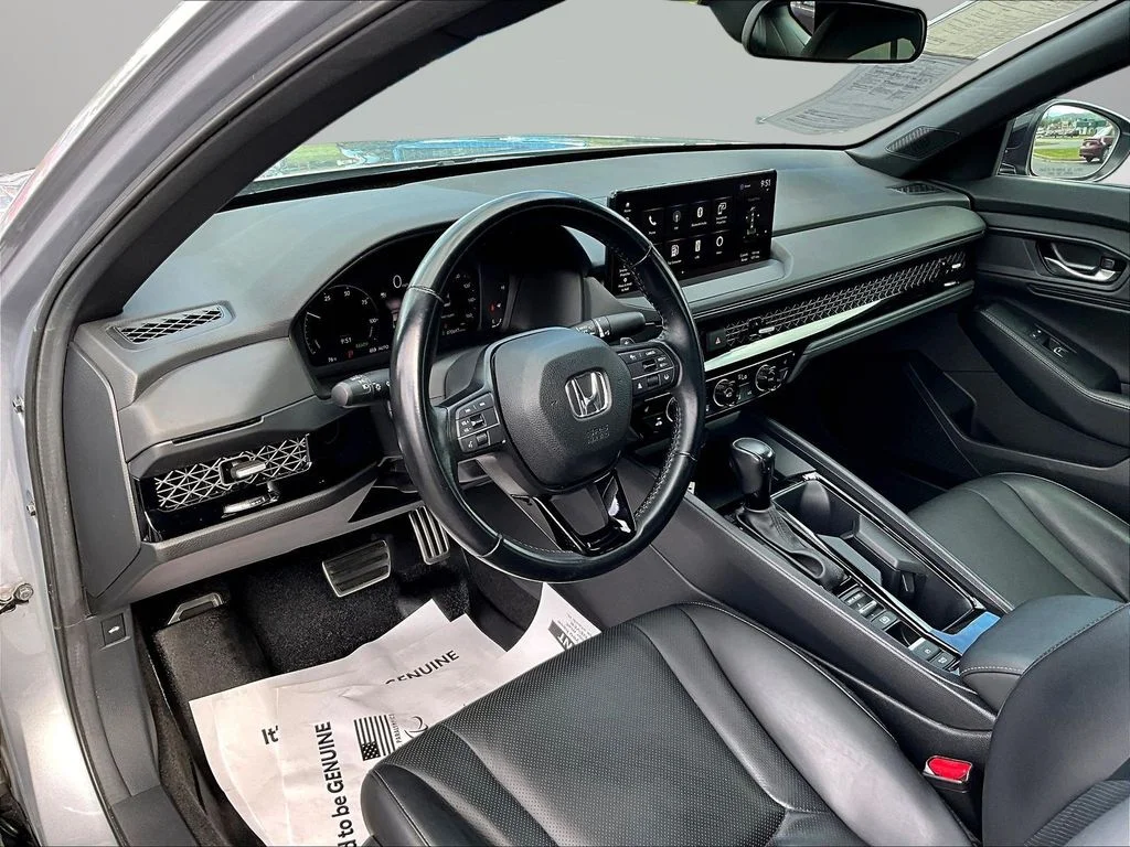 2024 Honda Accord Hybrid Sport-L - Photo 17