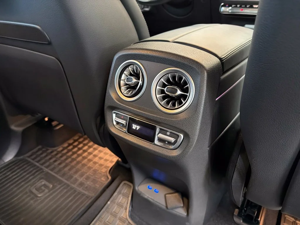 Used 2025 White Mercedes-Benz G 550 image 32