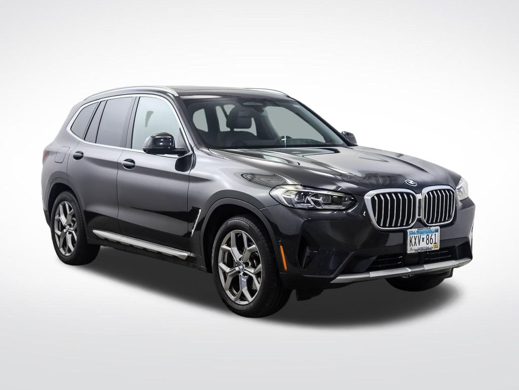 Certified Used 2024 Dark Graphite BMW xDrive30i image 7