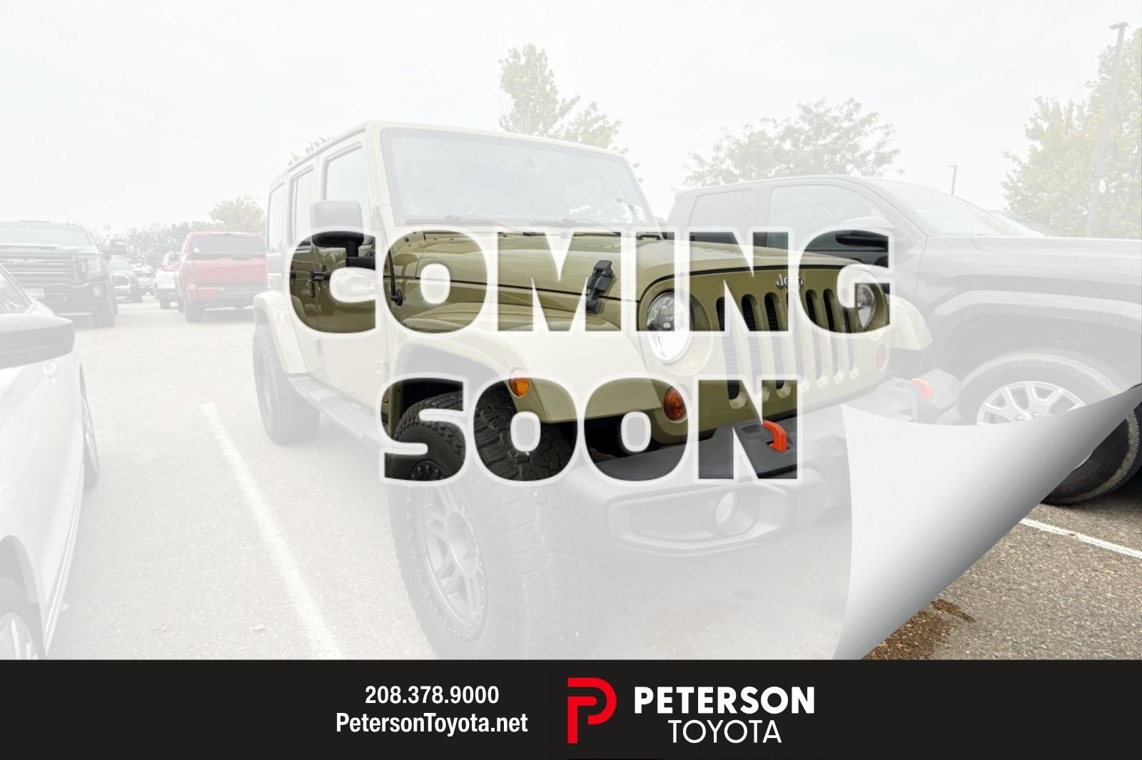 Used 2013 Green Jeep Unlimited Sahara image 1