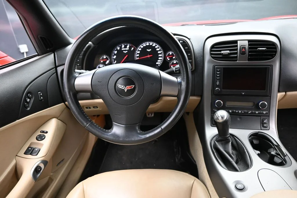 Used 2006 Red Chevrolet Base image 13