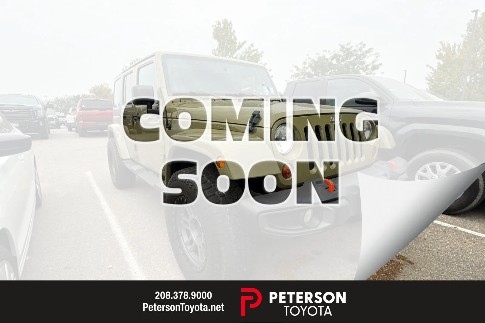 Used 2013 Green Jeep Unlimited Sahara image 1